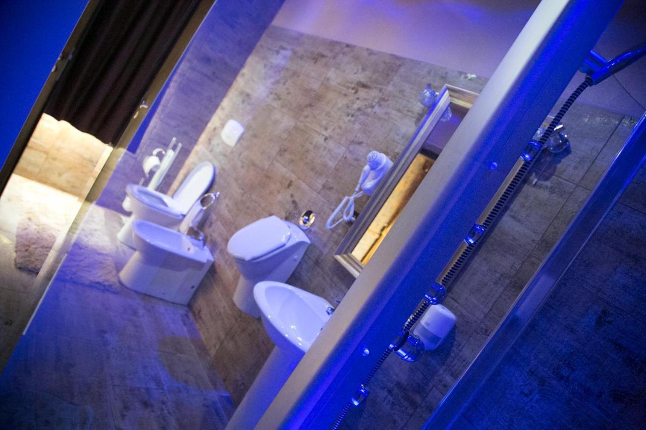 Deluxe Queen Room,977707531:JPEG